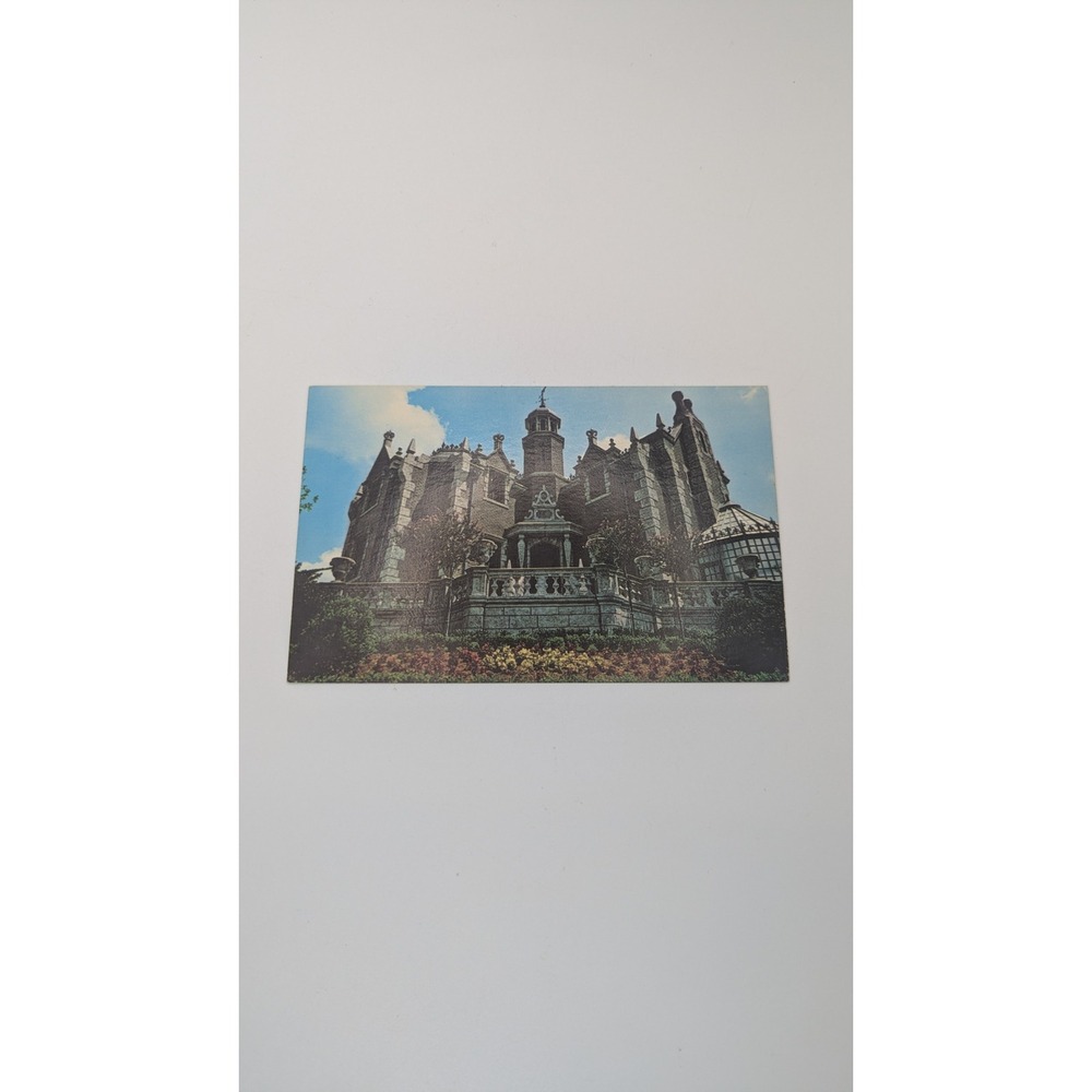 Vintage Walt Disney World Haunted Mansion Postcard Magic Kingdom Florida 79900-C